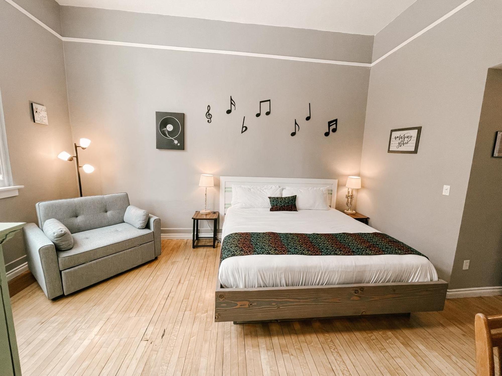 Northside School Bed & Breakfast Бонърс Фери Екстериор снимка