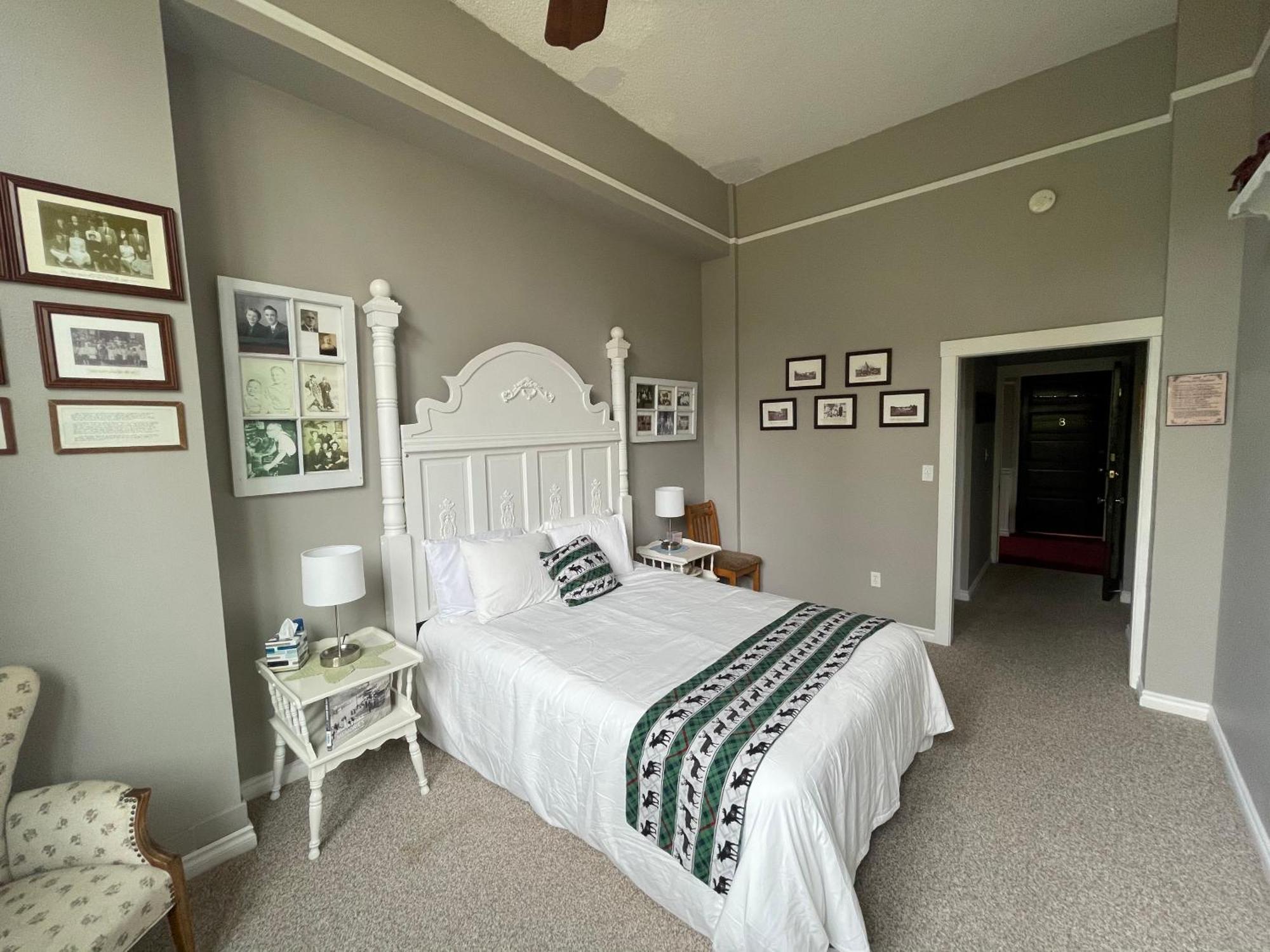 Northside School Bed & Breakfast Бонърс Фери Екстериор снимка